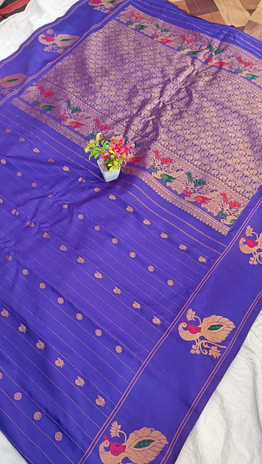 Gadwal Pure Pattu Handloom Munniya Border With Blouse sarees 230325 S1