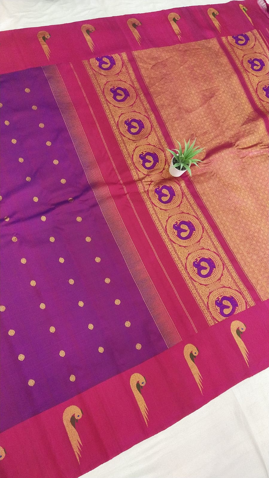 Gadwal Pure Pattu Handloom Munniya Border With Blouse sarees 230325 S1