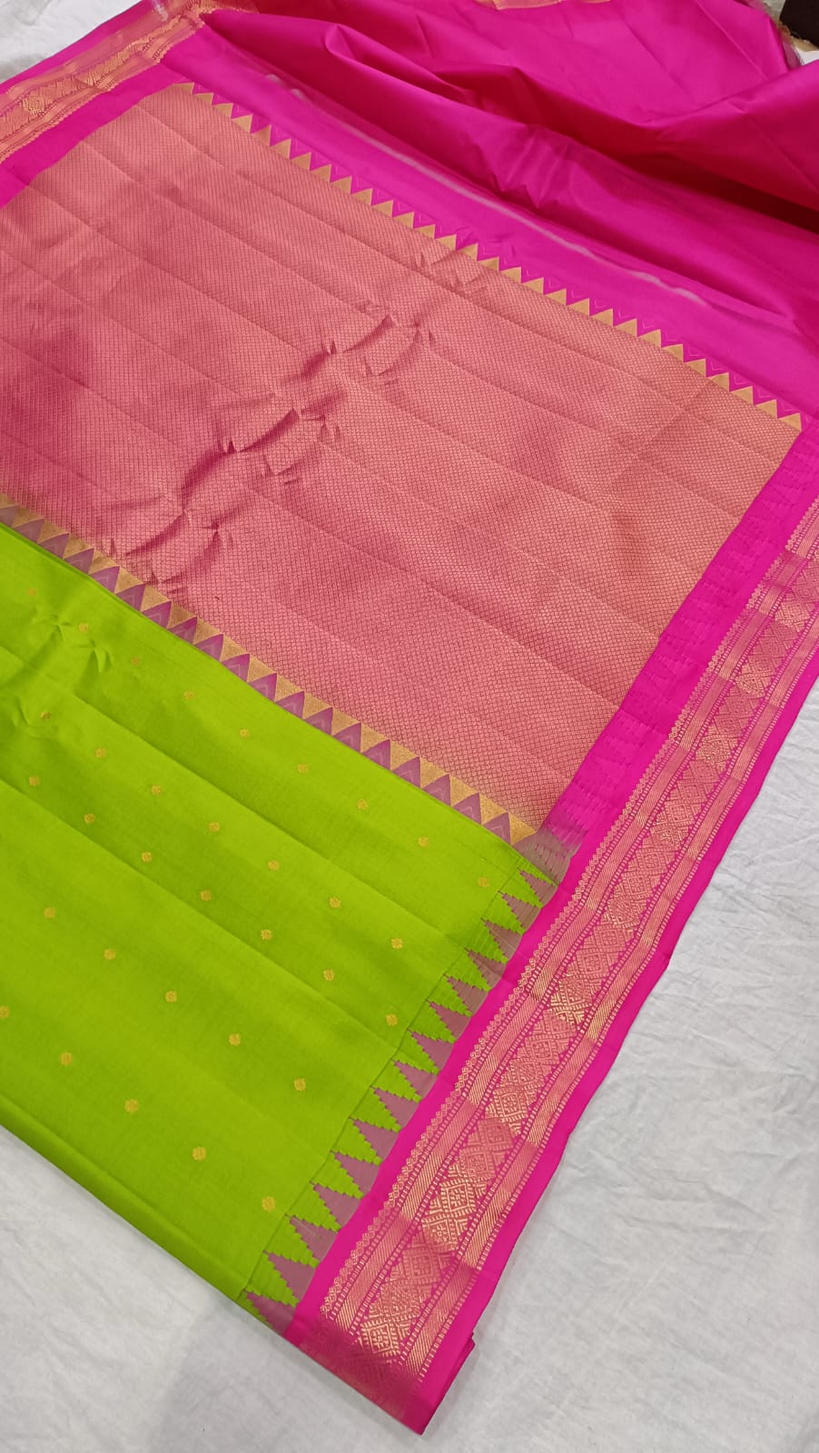 Gadwal pure silk small Border 230325