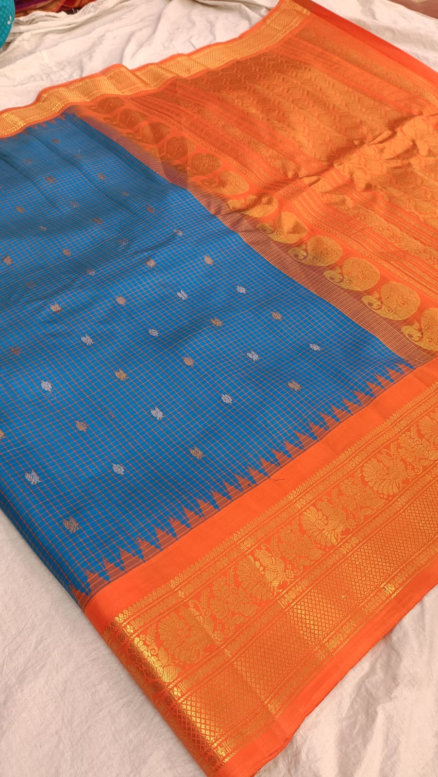 Gadwal pure Pattu Butta Handloom sarees With Blouse Sarees 260325 S1