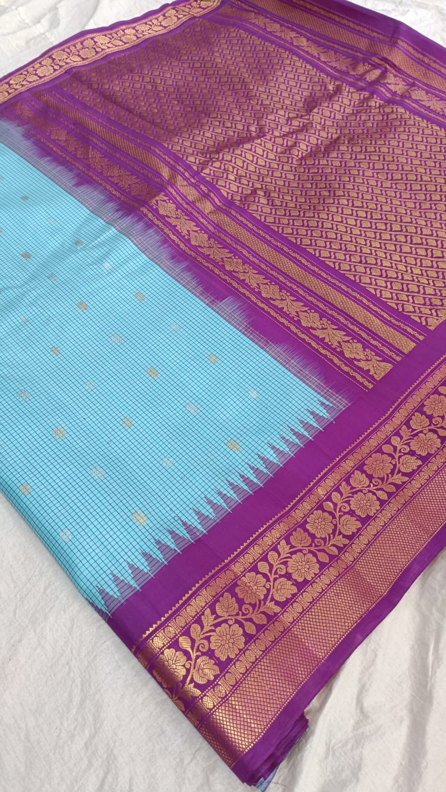 Gadwal pure Pattu Butta Handloom sarees With Blouse Sarees 260325 S1