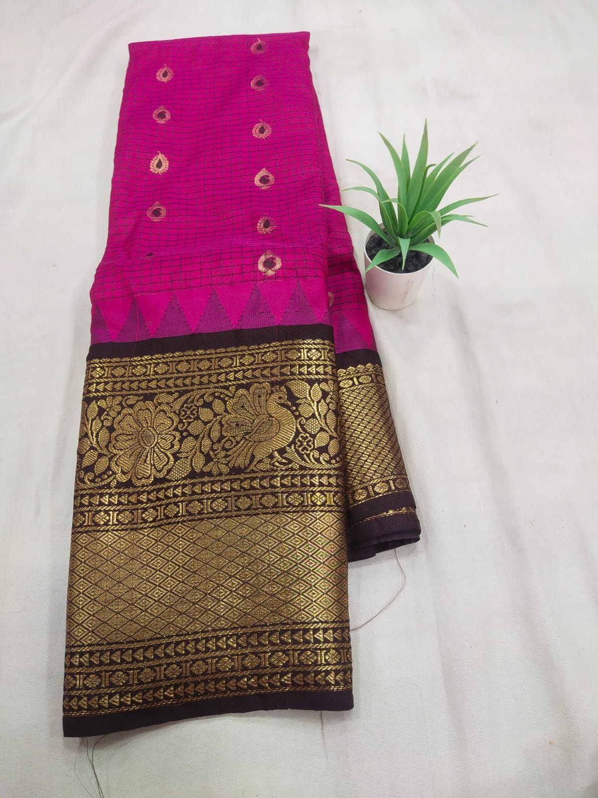 Gadwal Mixed Silk Kanchi Border With Blouse Sarees 010425 S1