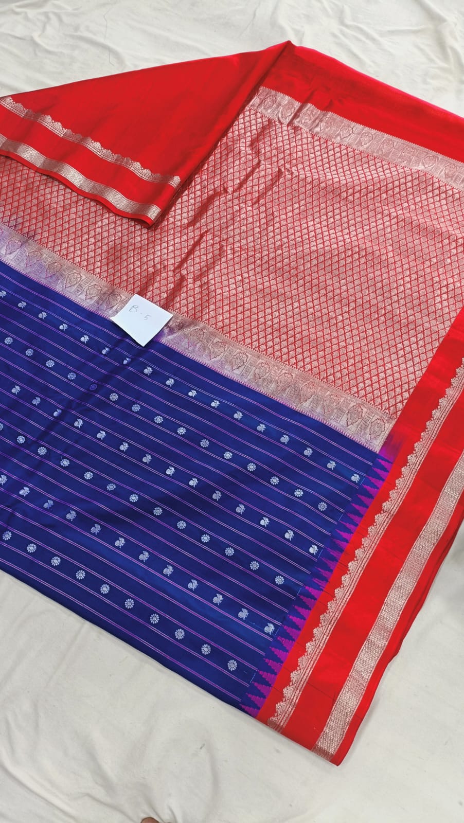 Gadwal pure pattu gap border with blouse sarees 010825 S2 B