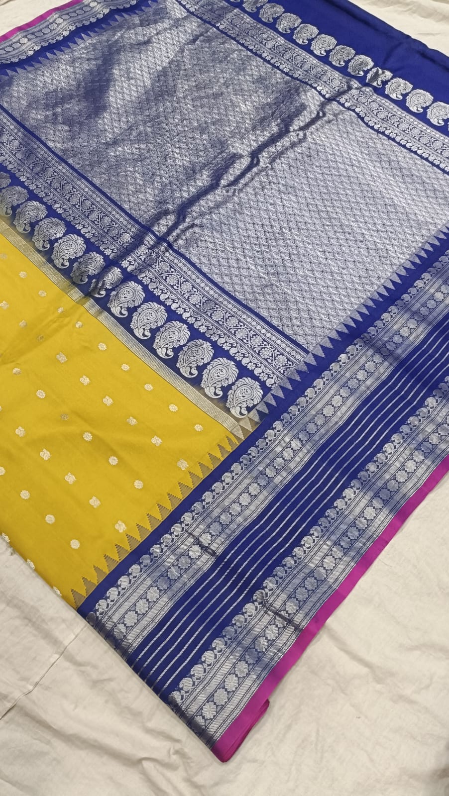 Gadwal pure pattu silver jari border with blouse sarees 080825 S1 B