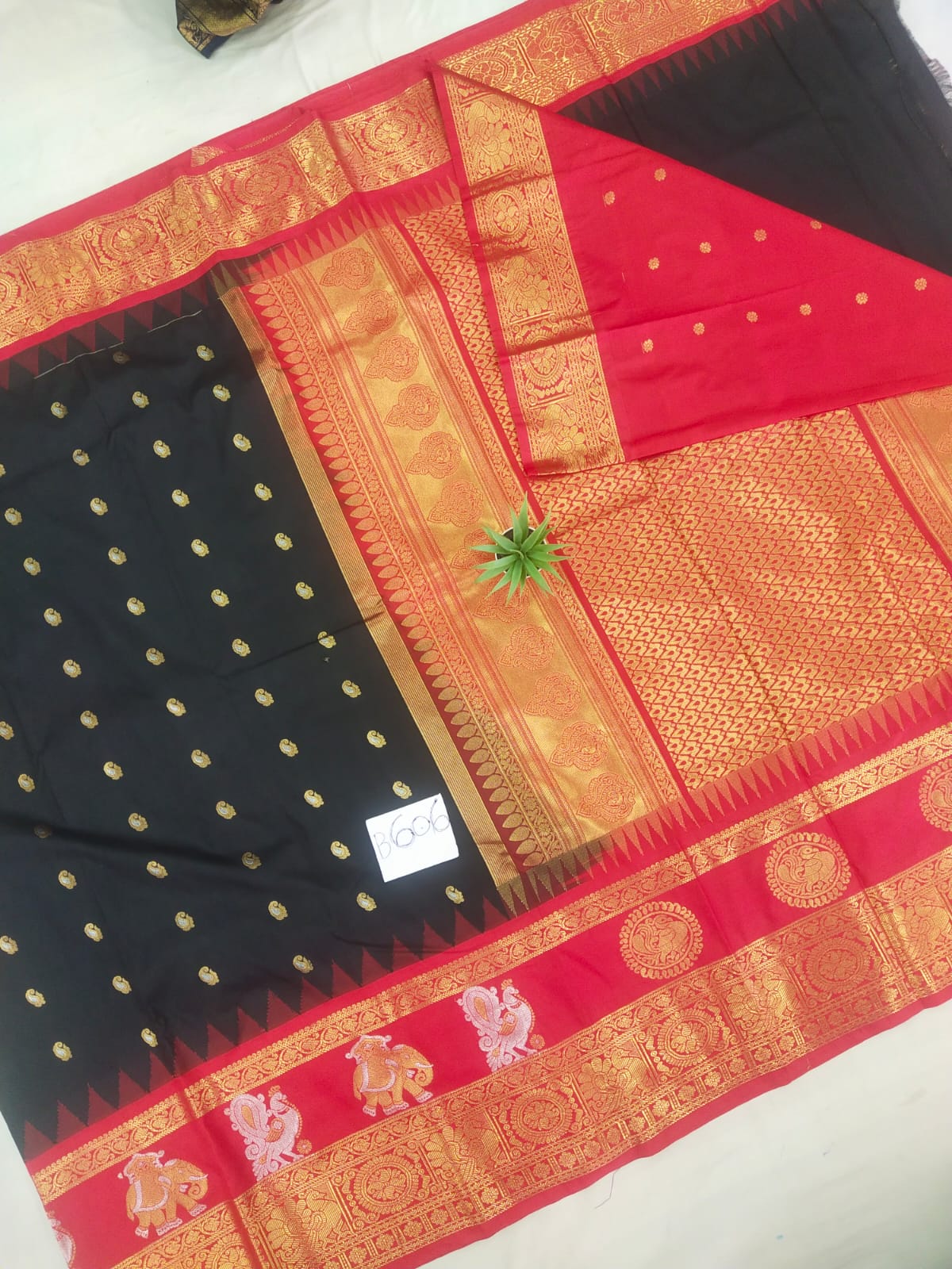 Gadwal semi pattu Meena butta with blouse sarees 060825 S2 B