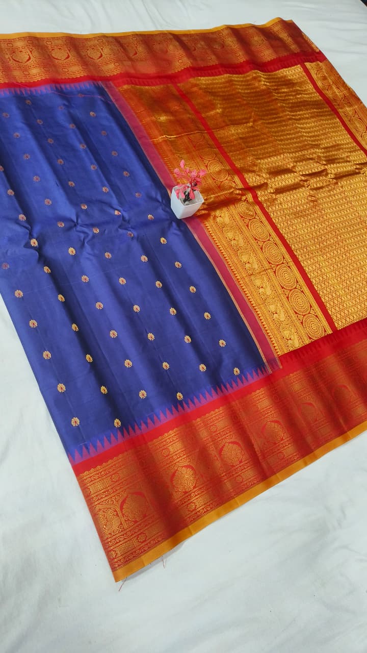 Gadwal pure pattu Butta with blouse sarees 041025