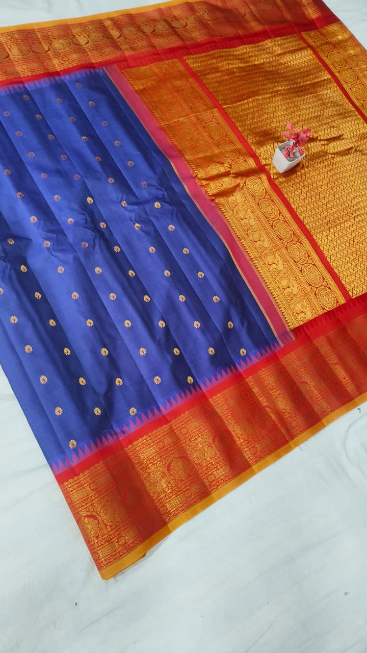 Gadwal pure pattu Butta with blouse sarees 041025