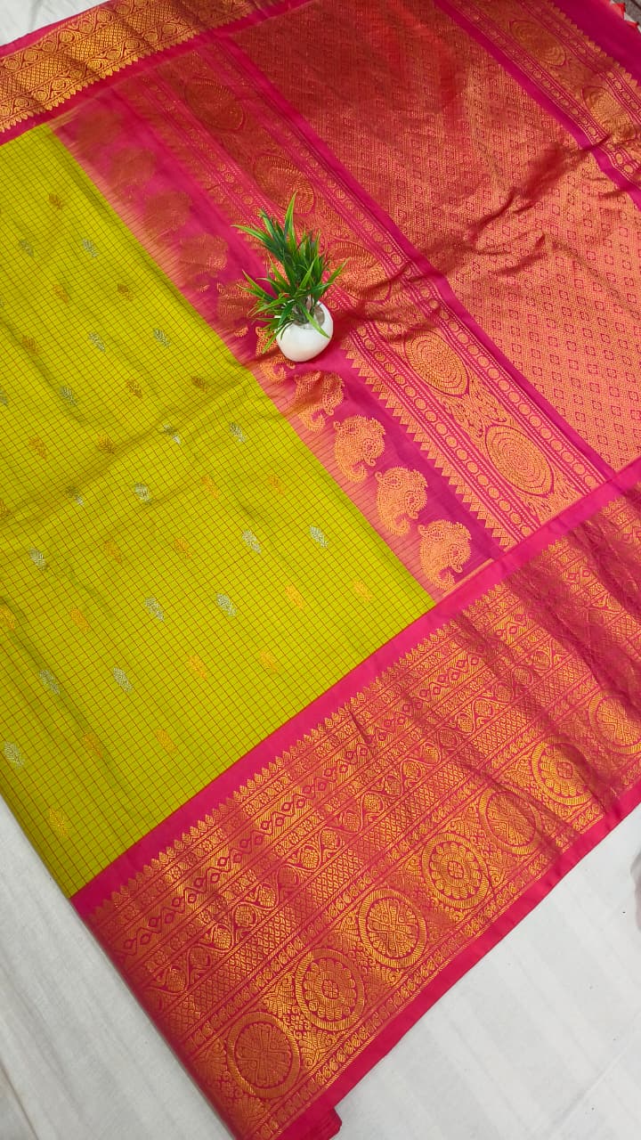 Gadwal pure pattu Butta kanchi Border with Blouse kuttu H/L sarees 251025