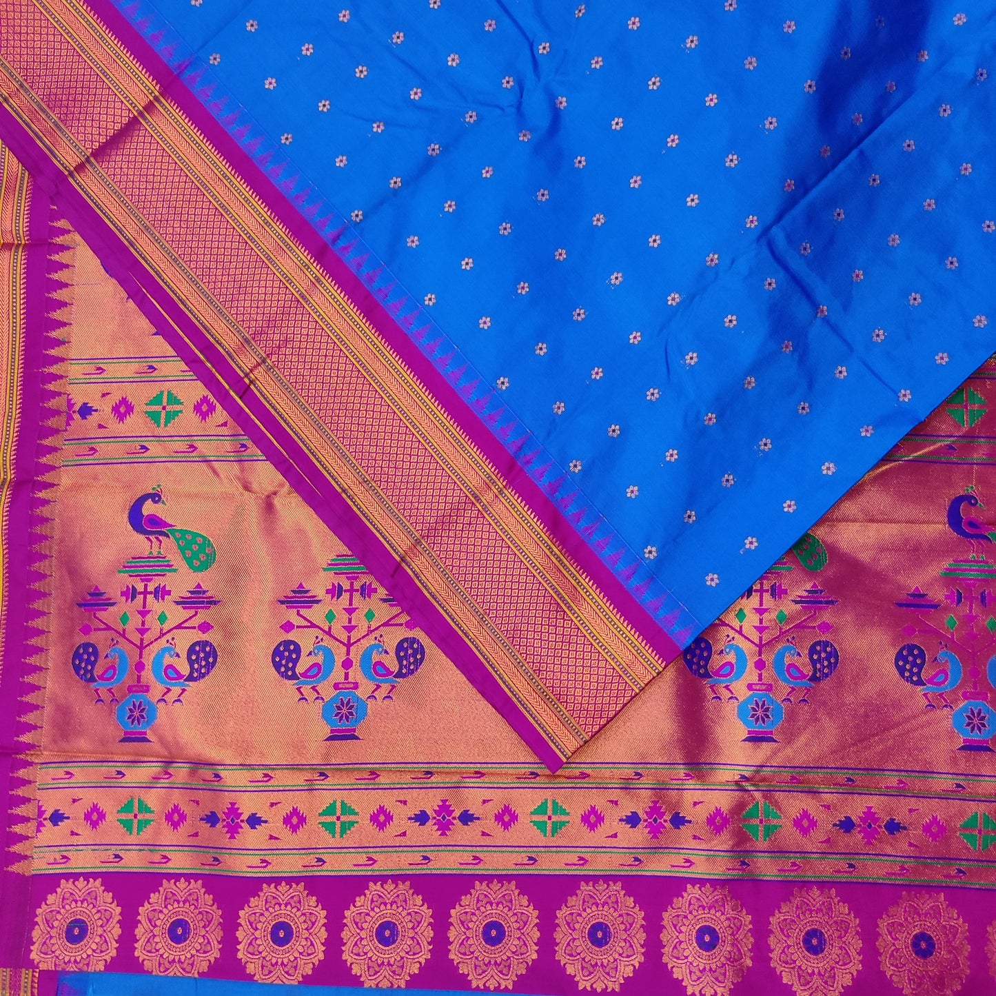 Gadwal Pure Half Silk Mix Sarees 07-08-2024