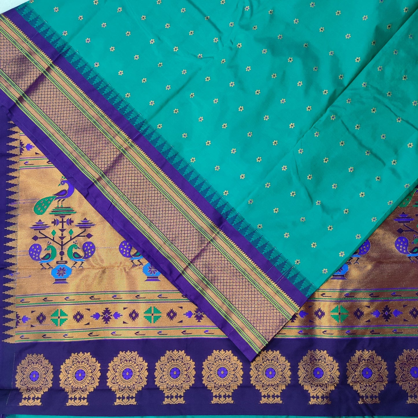 Gadwal Pure Half Silk Mix Sarees 07-08-2024