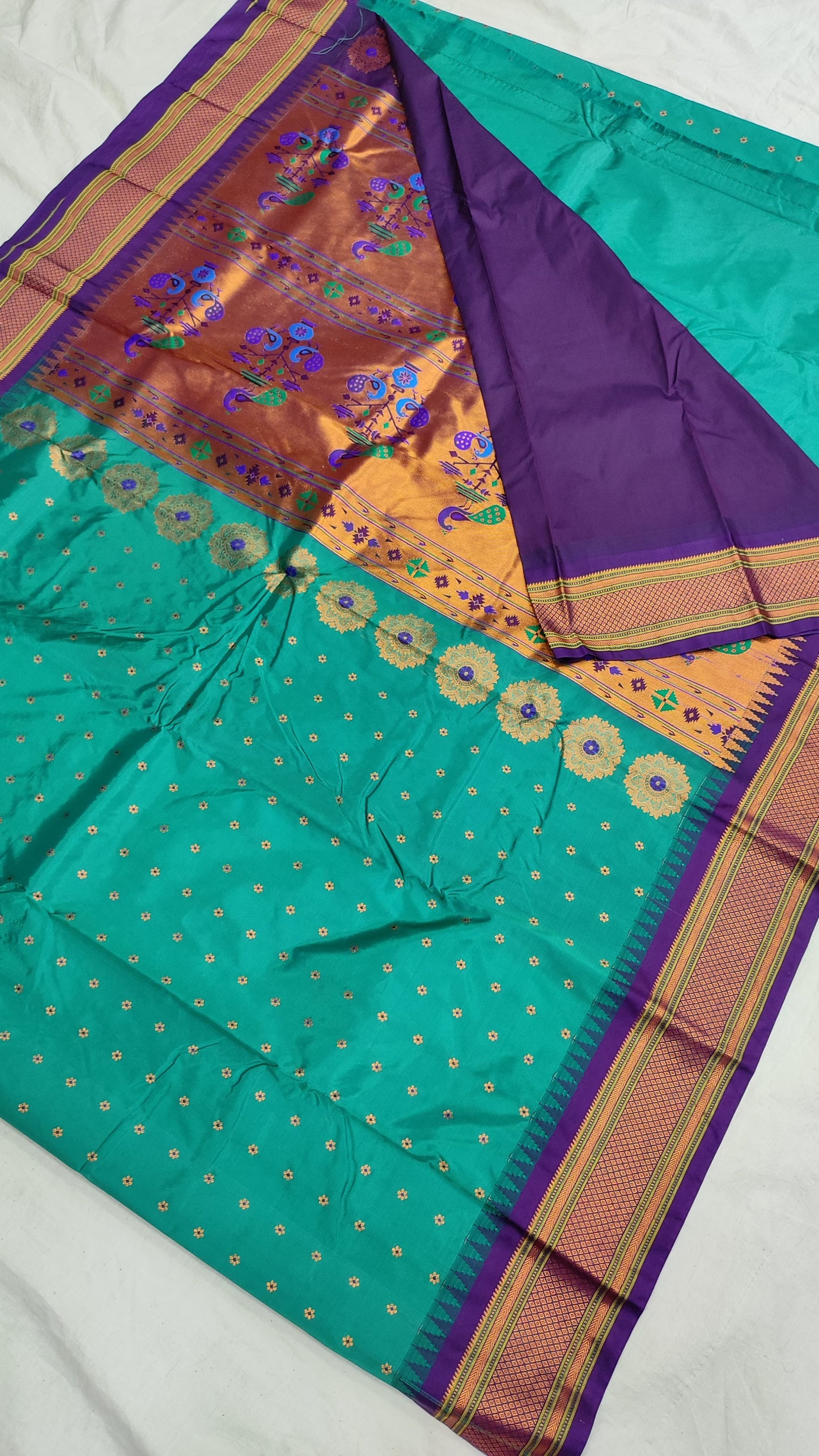 Gadwal Pure Half Silk Mix Sarees 07-08-2024