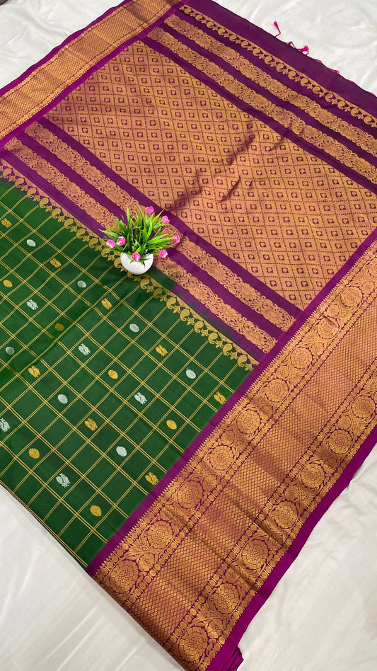 Gadwal Handloom Pure Silk Self Border S2-04-09-2024