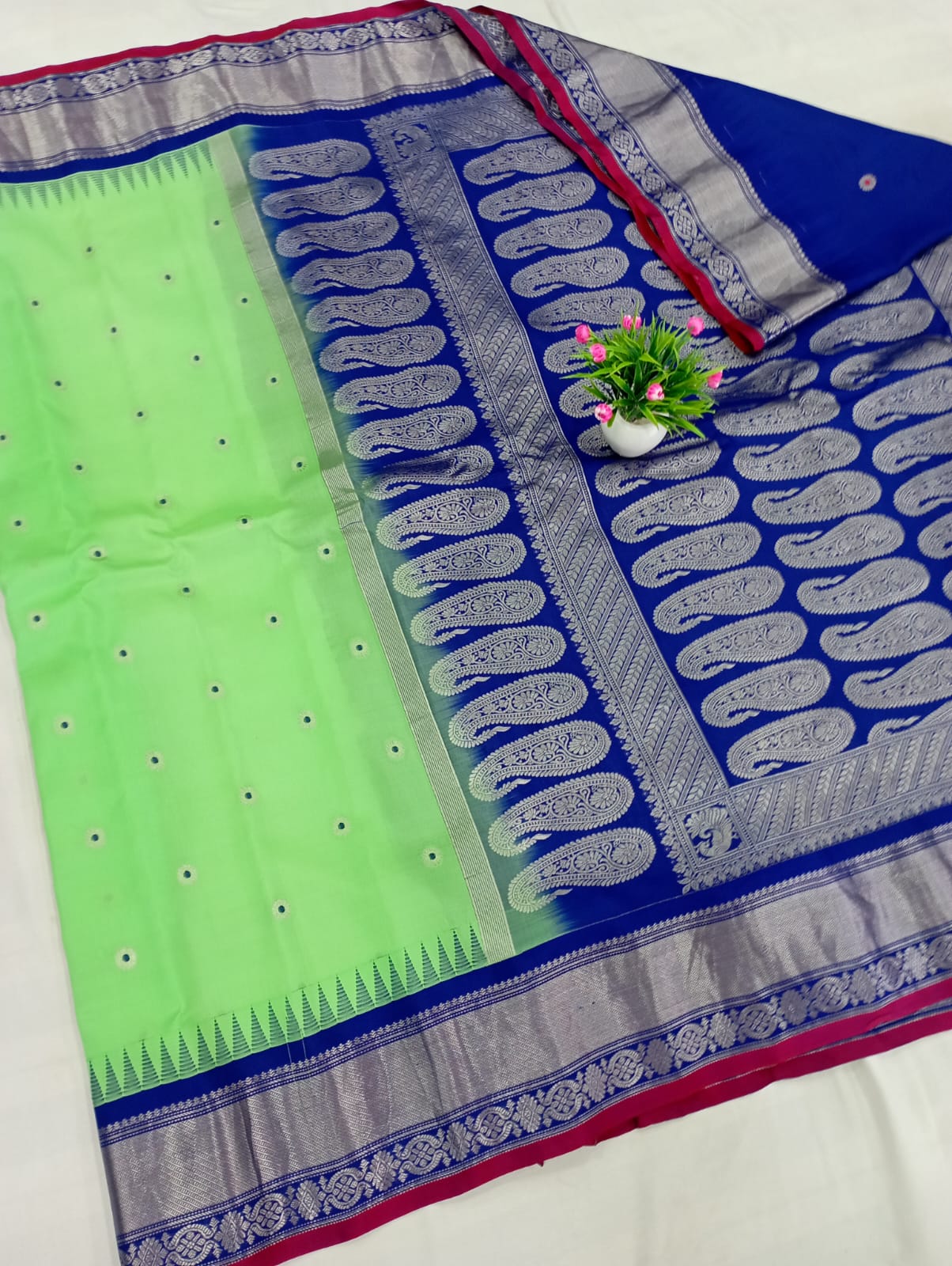 Gadwal Pure Silk Traditional Medium Border PL Sarees S2-29-08-24