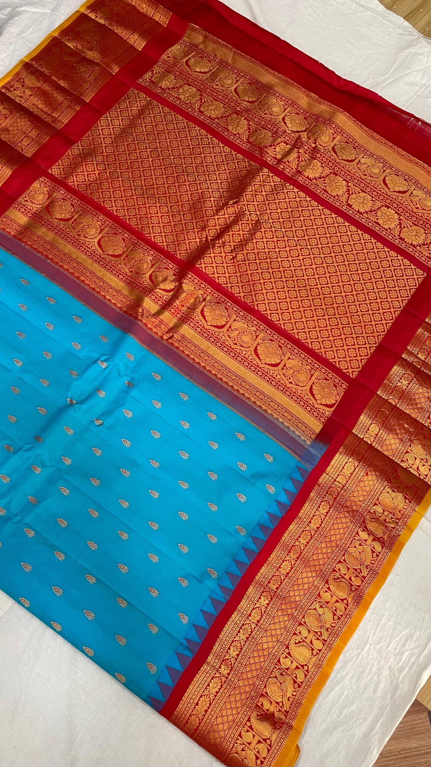 Gadwal Pure Silk Traditional Big Border PL Sarees S1-29-08-24