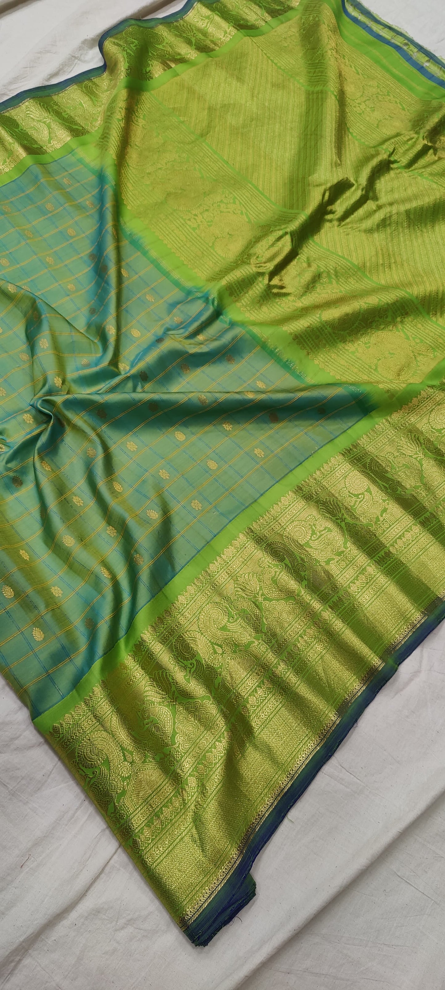 Gadwal Handloom Pure Silk Kuttu Border S2-27-04-24