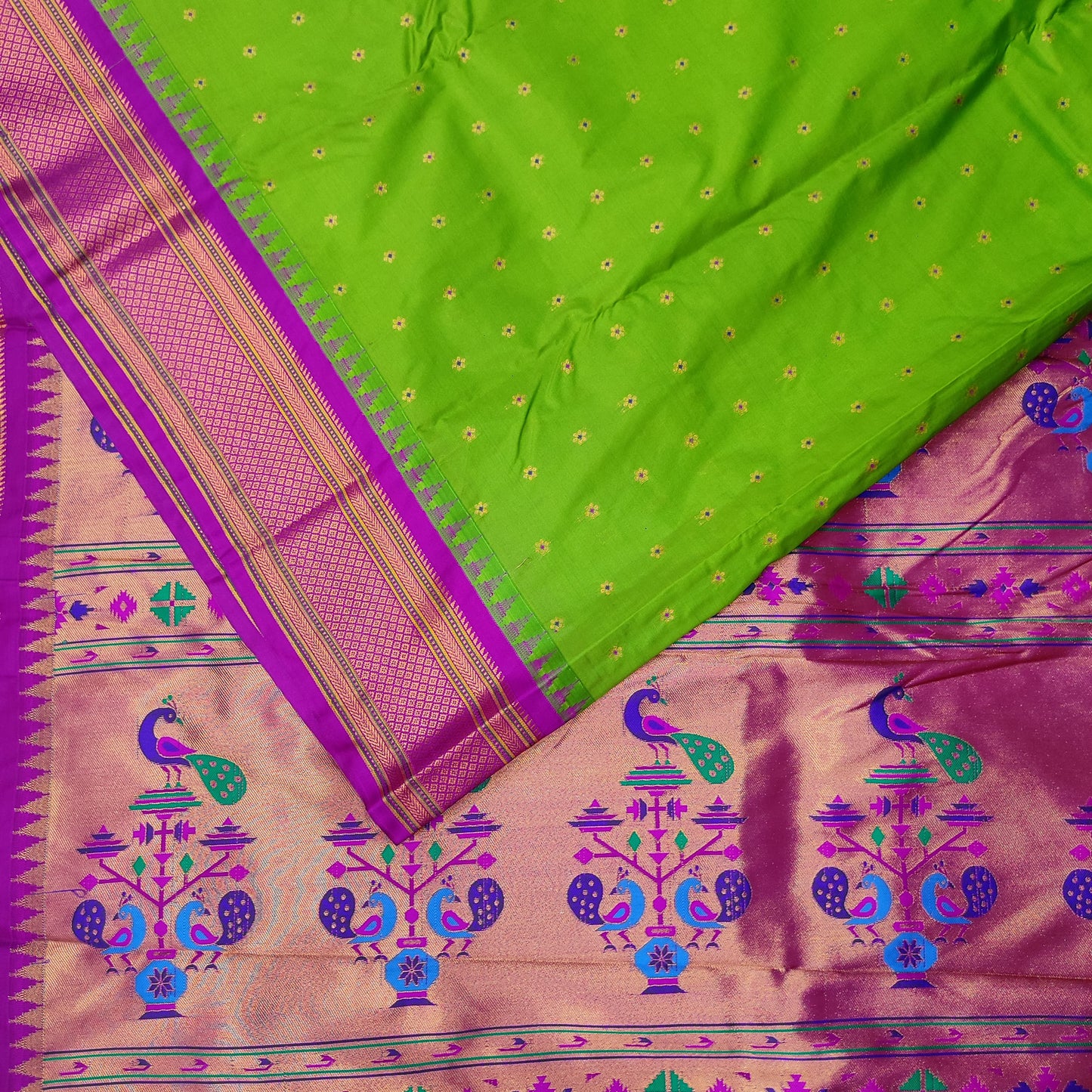 Gadwal Pure Half Silk Mix Sarees 07-08-2024