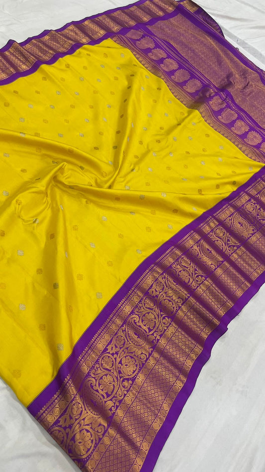 Gadwal Handloom Pure Silk Kuttu Border S2-25-10-2024