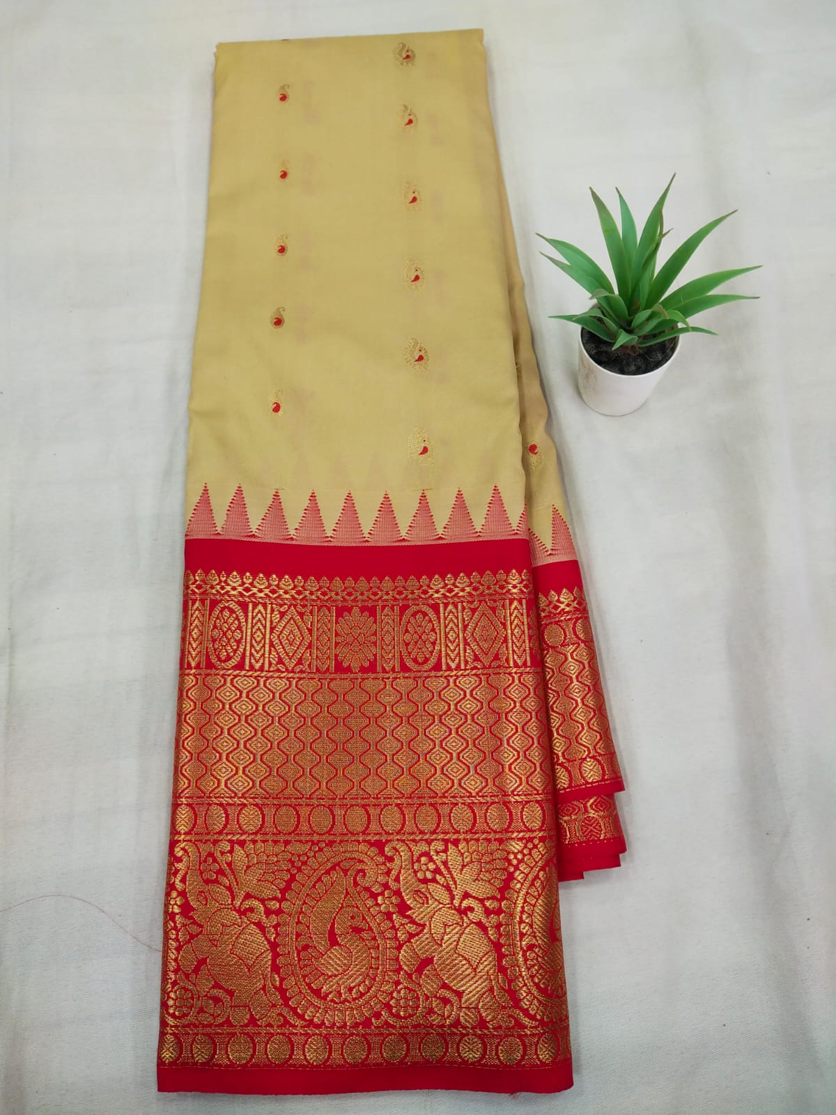 Gadwal Pure Half Silk Mix Sarees 01-02-25