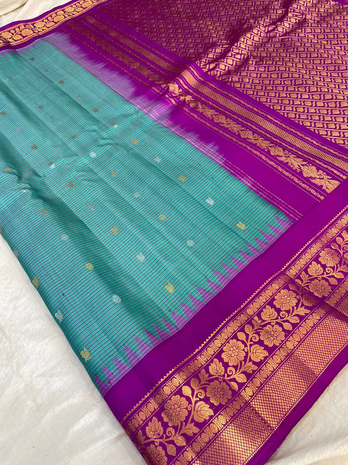 Gadwal Handloom Pure Silk traditional borde s1-04-02-25