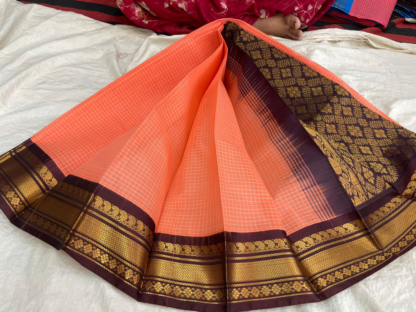 Gadwal cotton sarees with out blous 04-02-25