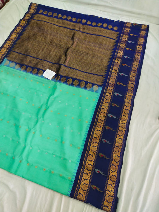 Gadwal pure pattu border Butta with blouse sarees 030825 S2 B