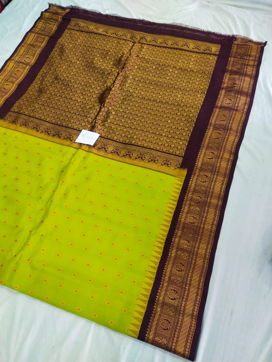 Gadwal pure pattu Butta with blouse sarees 030825 S2 B