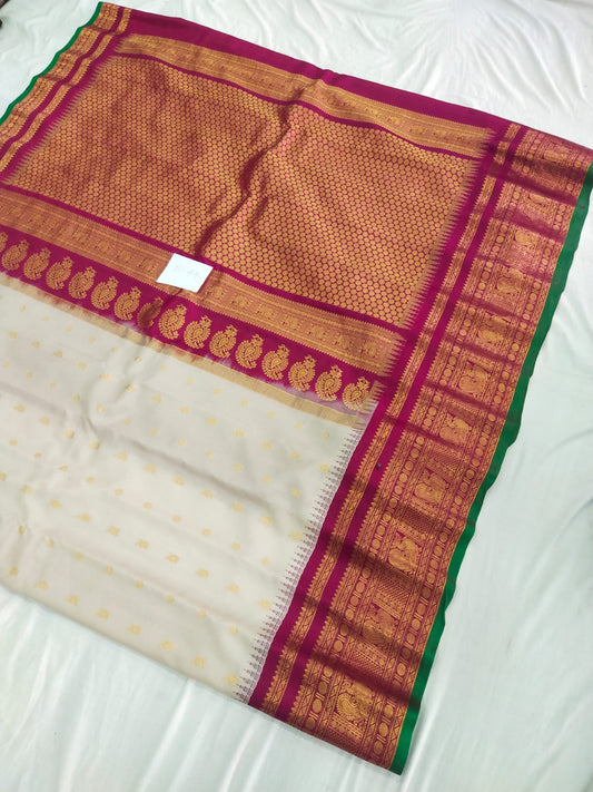 Gadwal pure pattu Butta with blouse sarees 030825 S2 B