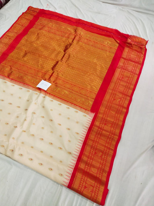 Gadwal pure pattu Butta with blouse sarees 030825 S2 B