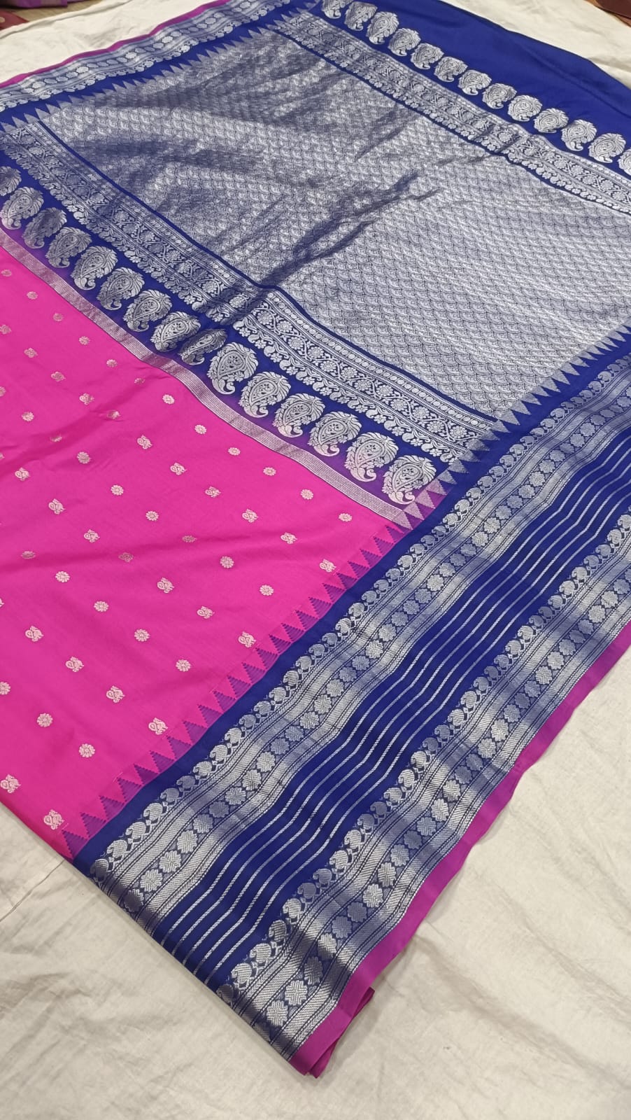 Gadwal pure pattu silver jari border with blouse sarees 080825 S1 B