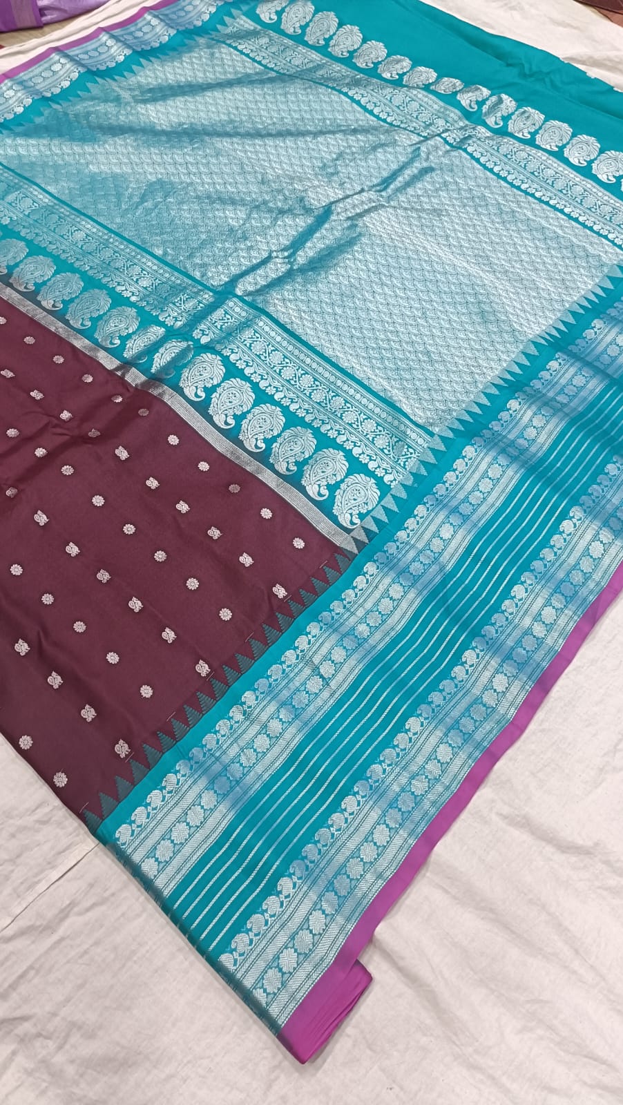 Gadwal pure pattu silver jari border with blouse sarees 080825 S1 B