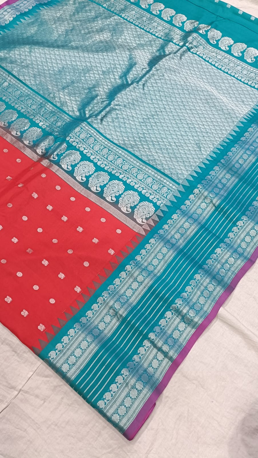 Gadwal pure pattu silver jari border with blouse sarees 080825 S1 B