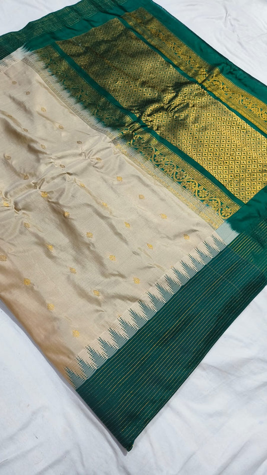 Gadwal Pure Pattu Border Lines With Blouse Sarees S1 260825