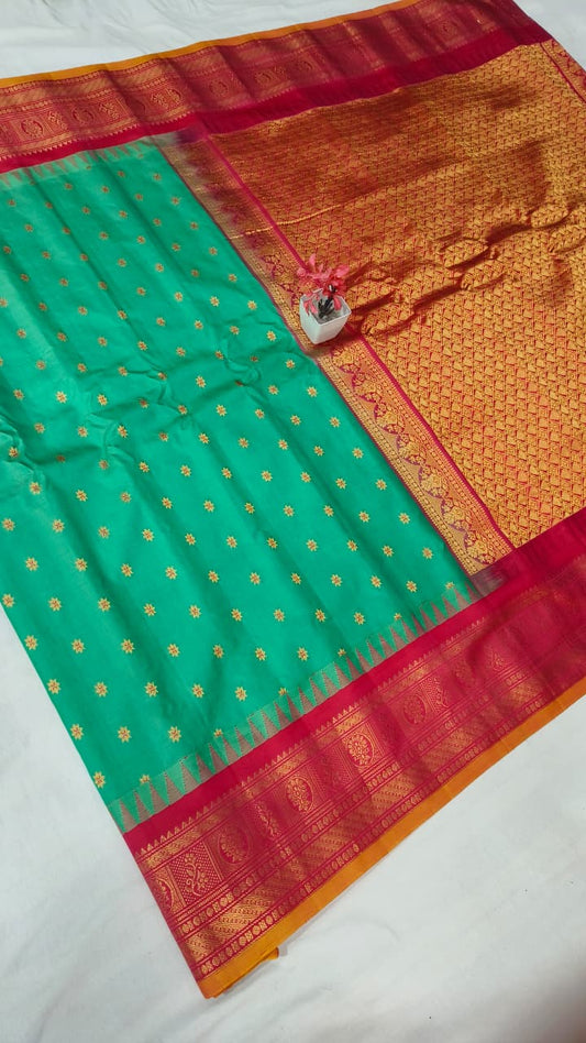 Gadwal pure pattu Butta with blouse sarees 041025