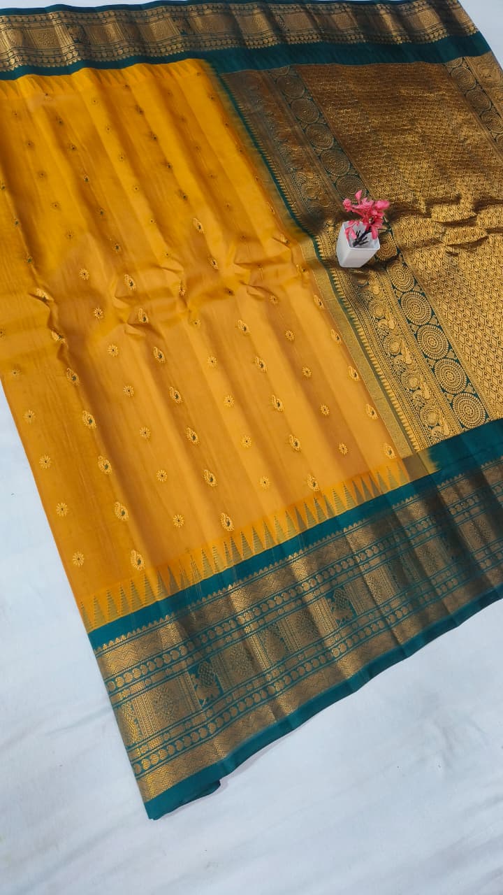 Gadwal pure pattu Butta with blouse sarees 041025