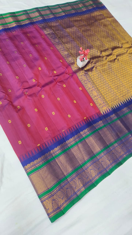 Gadwal pure pattu Butta with blouse sarees 041025
