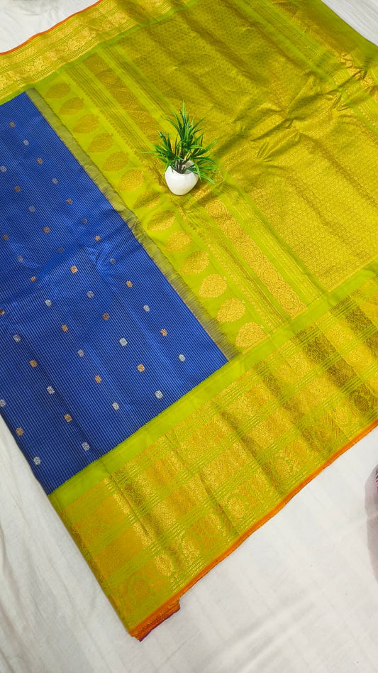 Gadwal pure pattu Butta kanchi Border  with Blouse kuttu H/L  sarees 251025