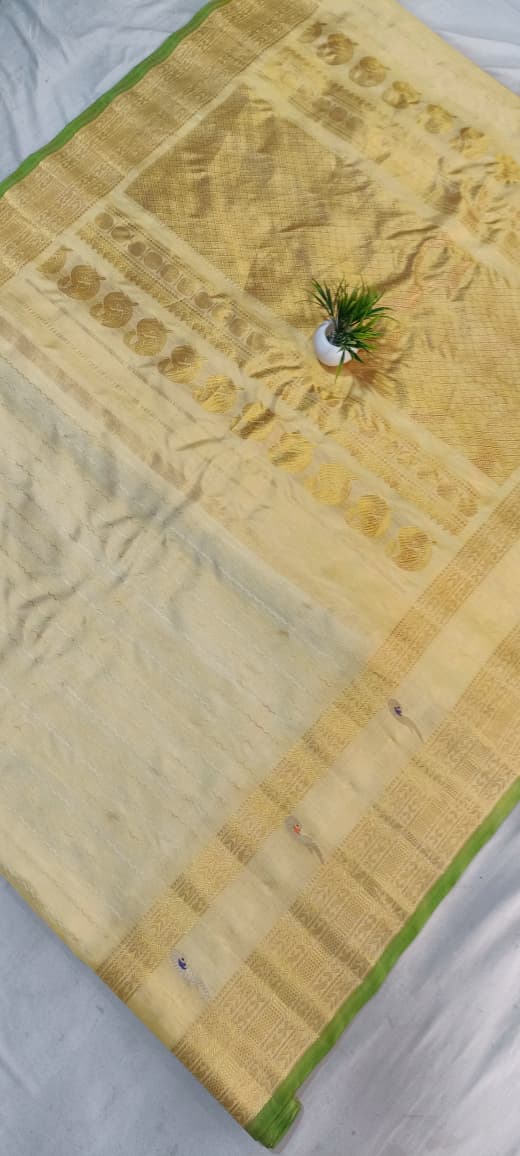 Gadwal pure pattu handloom boder butta with blouse sarees