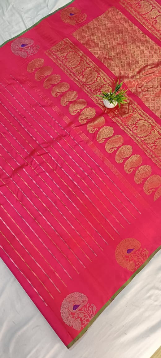 Gadwal pure pattu handloom boder butta with blouse sarees