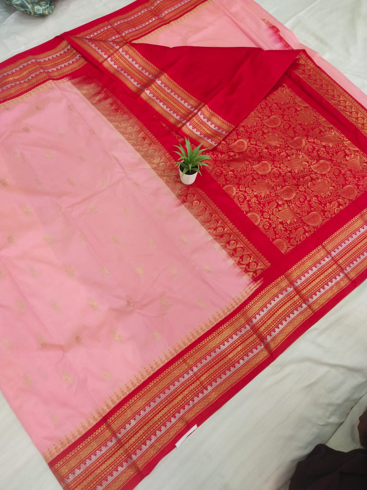 Gadwal mixed silk small boder with blouse sares 141125