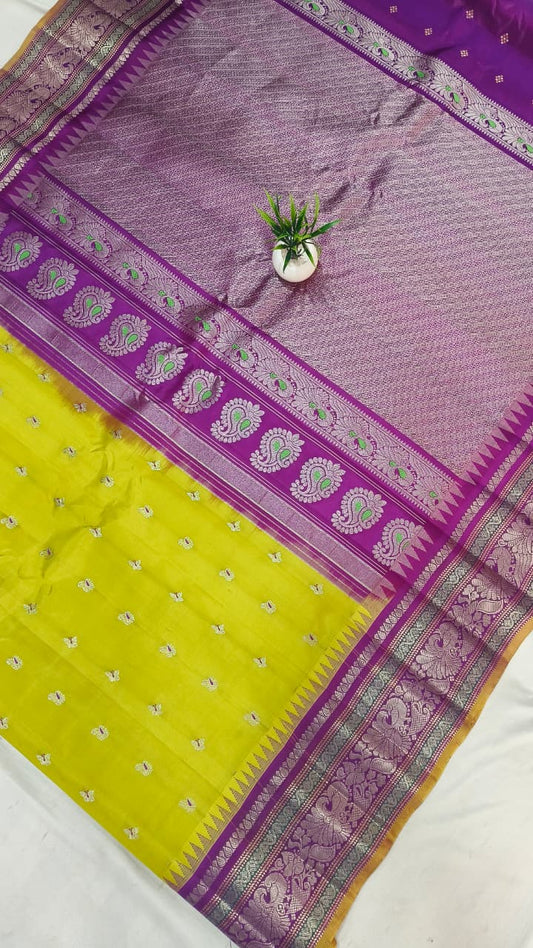 Gadwal  pure pattu kanchi jari with blouse silver boder 151125